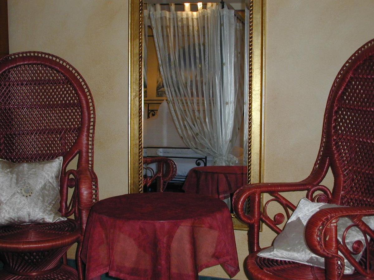 האסלאך אים קינזיגטאל Gasthaus Storchen Hellas חדר תמונה