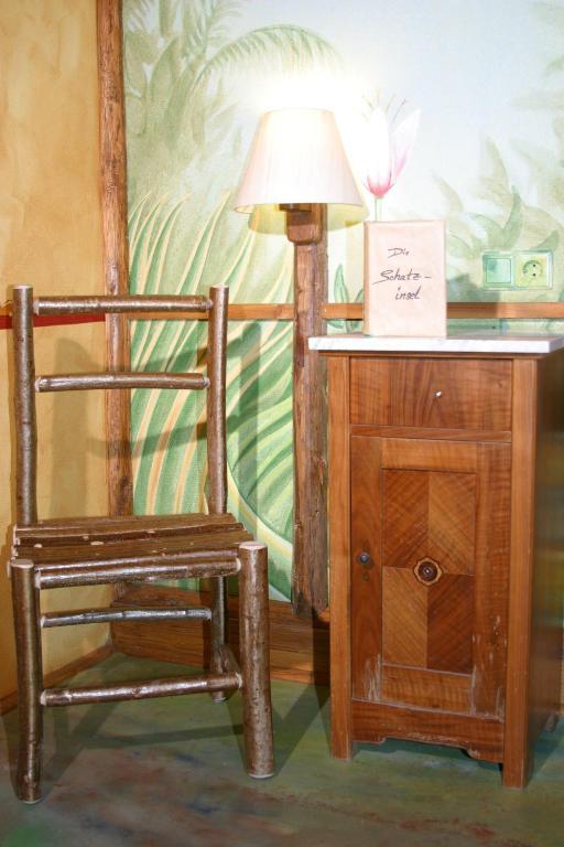 האסלאך אים קינזיגטאל Gasthaus Storchen Hellas חדר תמונה