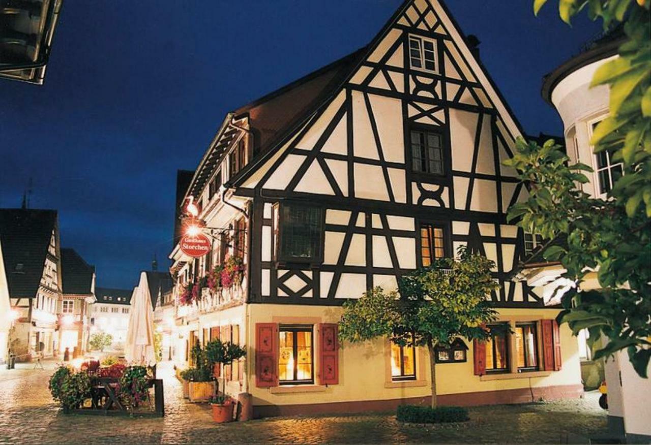 האסלאך אים קינזיגטאל Gasthaus Storchen Hellas מראה חיצוני תמונה